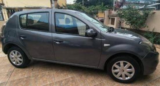 RENAULT SANDERO 1.6 EXPRESSION 8V FLEX 4P MANUAL RENAULT SANDERO 1.6 EXPRESSION 8V FLEX 4P MANUAL